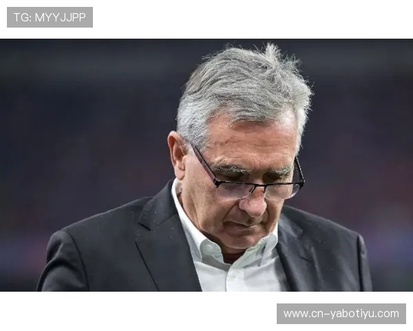 伊万赛后狡辩滕哈逆转未能掩饰甩锅真相本质 伊万赛后狡辩滕哈逆转未能掩饰甩锅真相本质