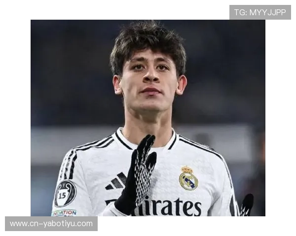 18岁天才前锋拒绝做姆巴佩替补计划离开皇马转战德甲争金靴并成为球队进攻核心