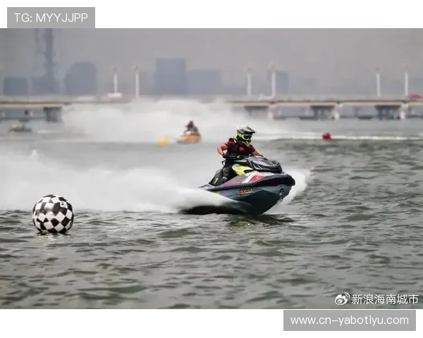 2025中国摩托艇公开赛临沂站收官海南队勇夺一金一银佳绩闪耀赛场 2025中国摩托艇公开赛临沂站收官海南队勇夺一金一银佳绩闪耀赛场