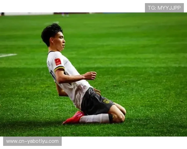 王钰栋轰出中超首球引热议三镇赛季首球悬而未决成焦点话题之争议度 王钰栋轰出中超首球引热议三镇赛季首球悬而未决成焦点话题之争议度