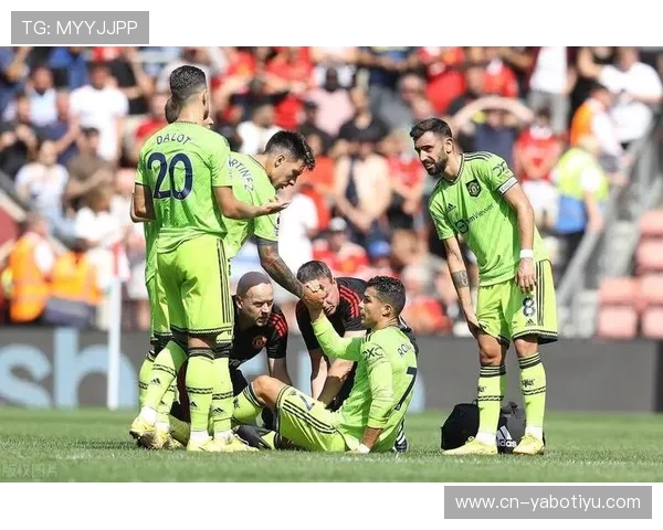 迪马利亚闪耀世俱杯赛场展现大场面先生风采引爆全球球迷热潮