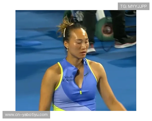 郑钦文今日训练搭档莱巴金娜强强对练引发网坛关注焦点拉满话题热